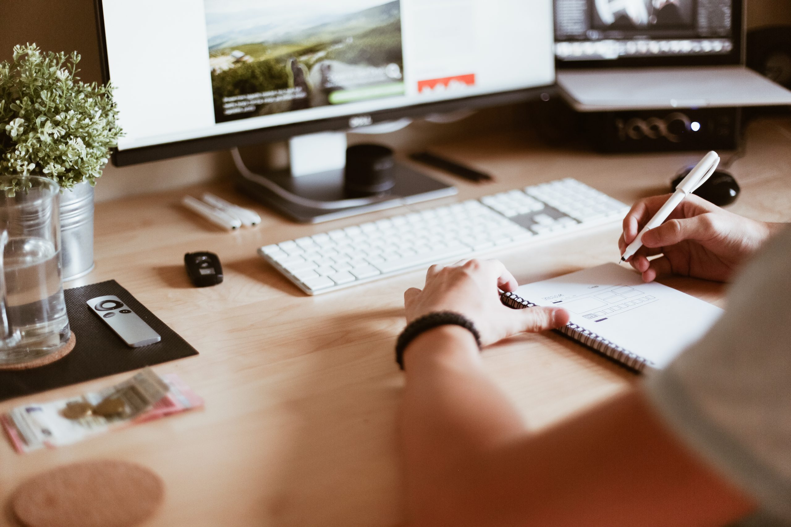 Delo na spletni strani oblikovanje in postavitev spletne strani Pii d.o.o. Kočevje scaled